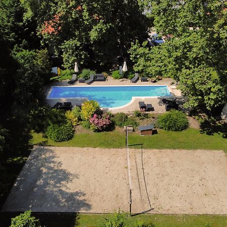 Hotel Platan Zamárdi Buitenkant foto