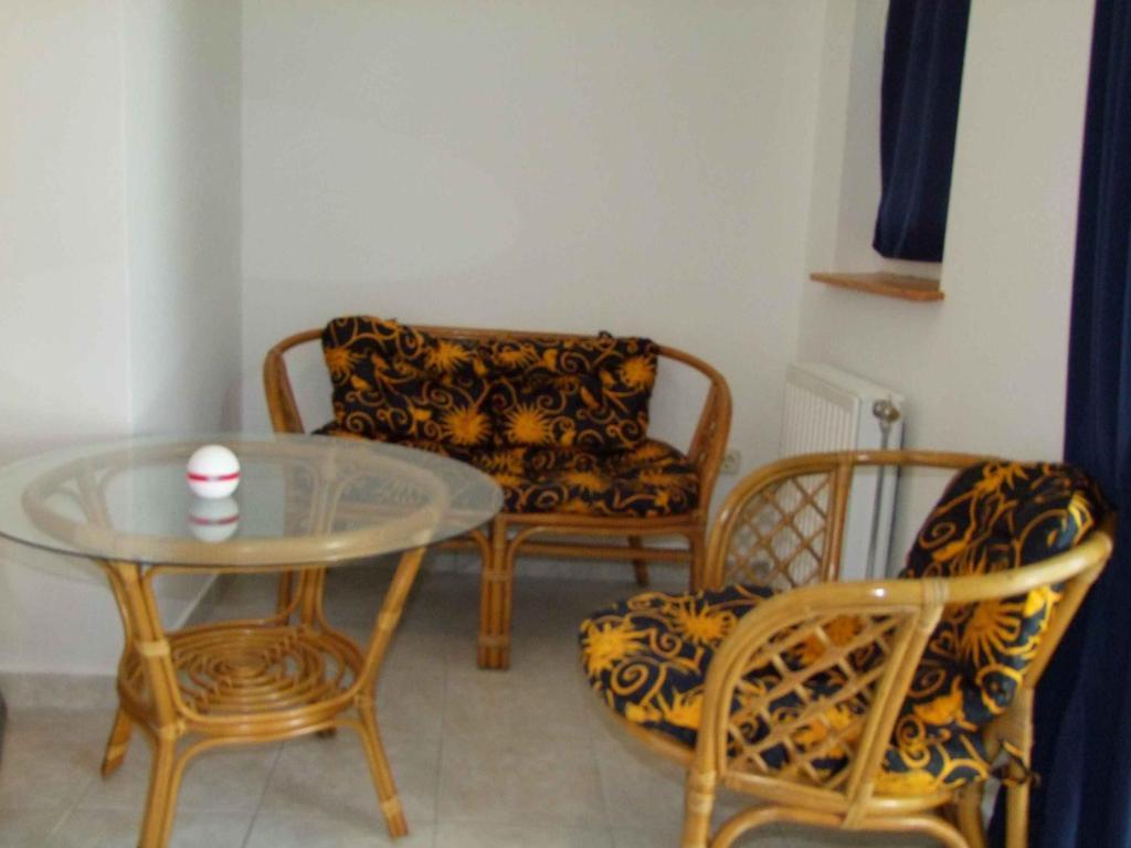 Hotel Platan Zamárdi Kamer foto